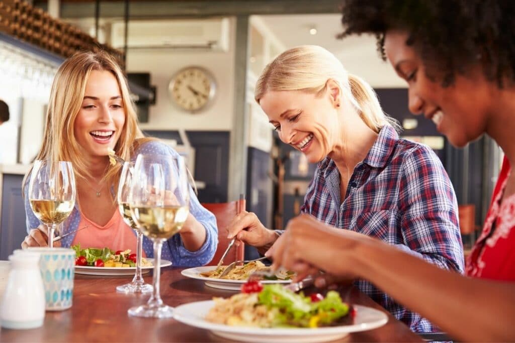 smart-money-simple-life-everything-you-need-to-start-living-your